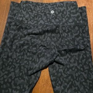 Lululemon Wunder Train High-Rise Tight 25"